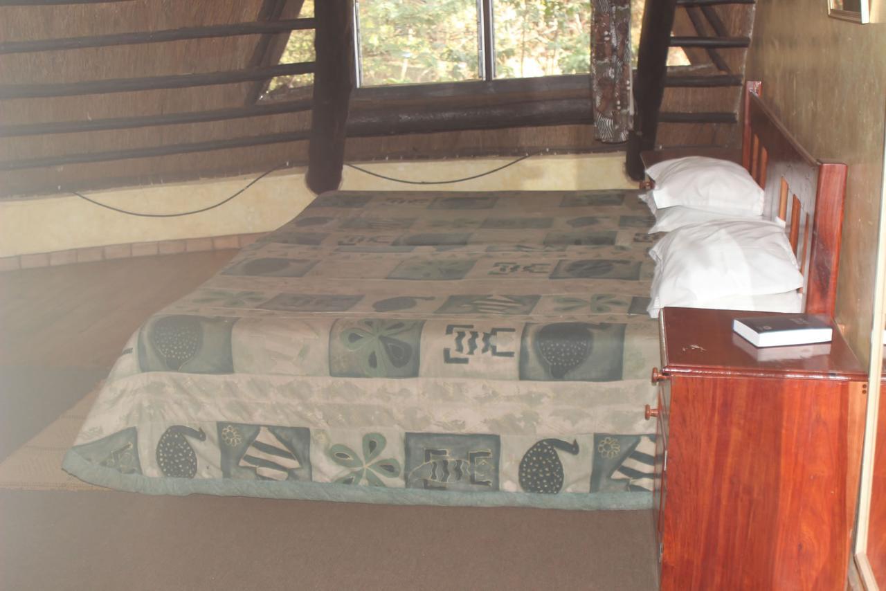 Mosi-Ua-Tunya Lodge Victoria Falls Esterno foto